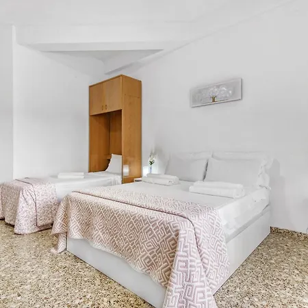 M Y G Apartment Benidorm